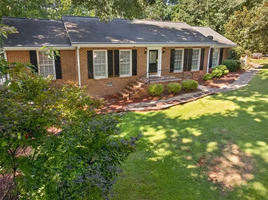 3705 Arrowhead Place, Gainesville, GA 30506 - #3