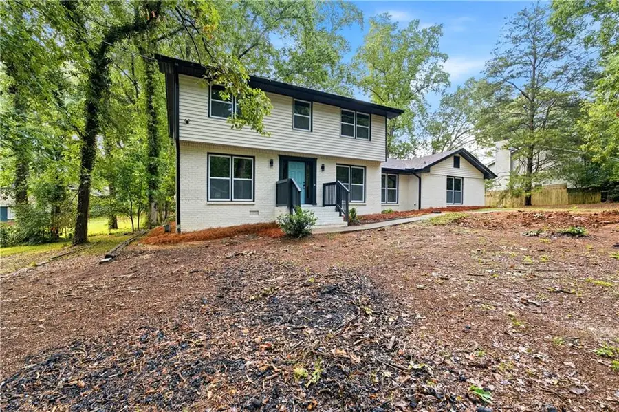 648 Bralorne Drive, Stone Mountain, GA 30087 - #3
