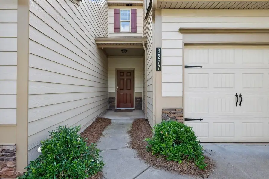 3277 Castleberry Village Dr, Cumming, GA 30040 - #2