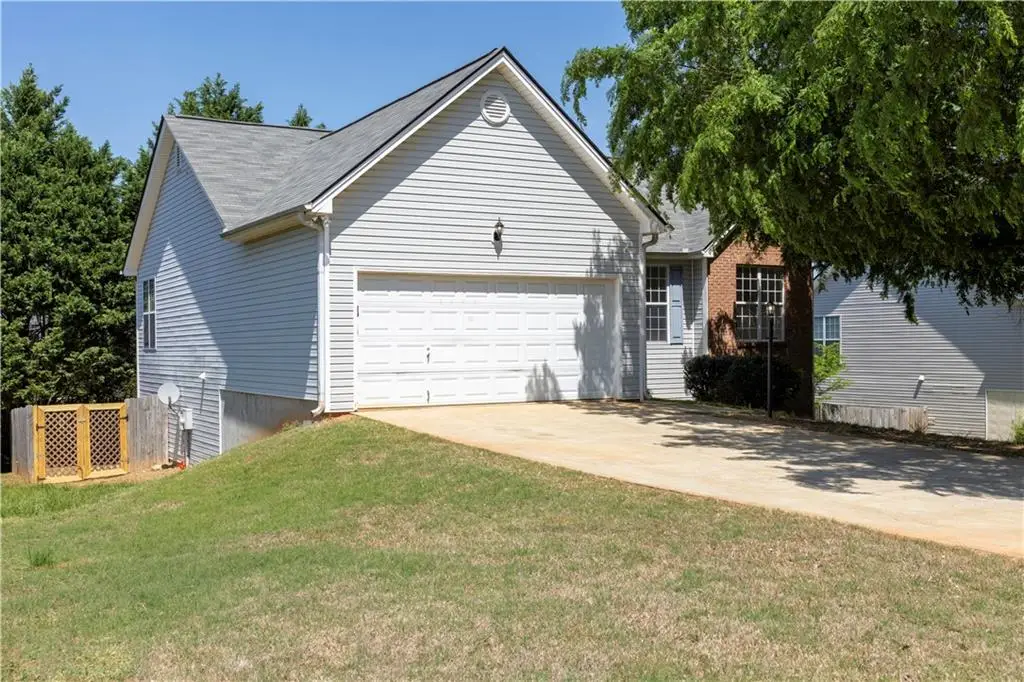 120 Shenandoah Drive, Winder, GA 30680 - #1