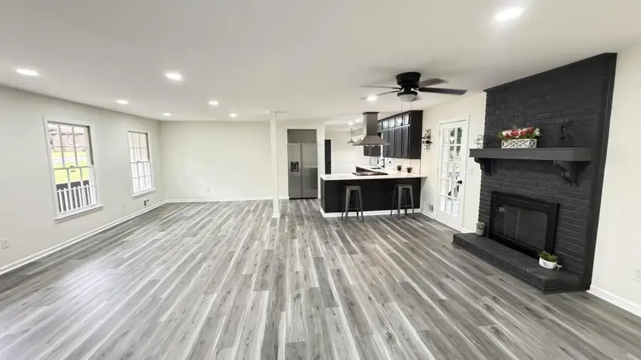 5698 Crestwood Drive, Stone Mountain, GA 30087 - #3