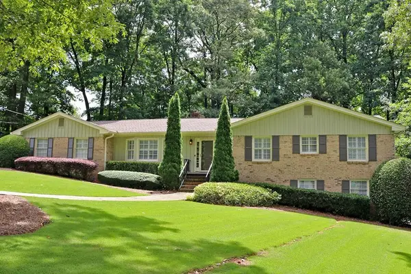 4956 Fox Forest Drive, Lilburn, GA 30047