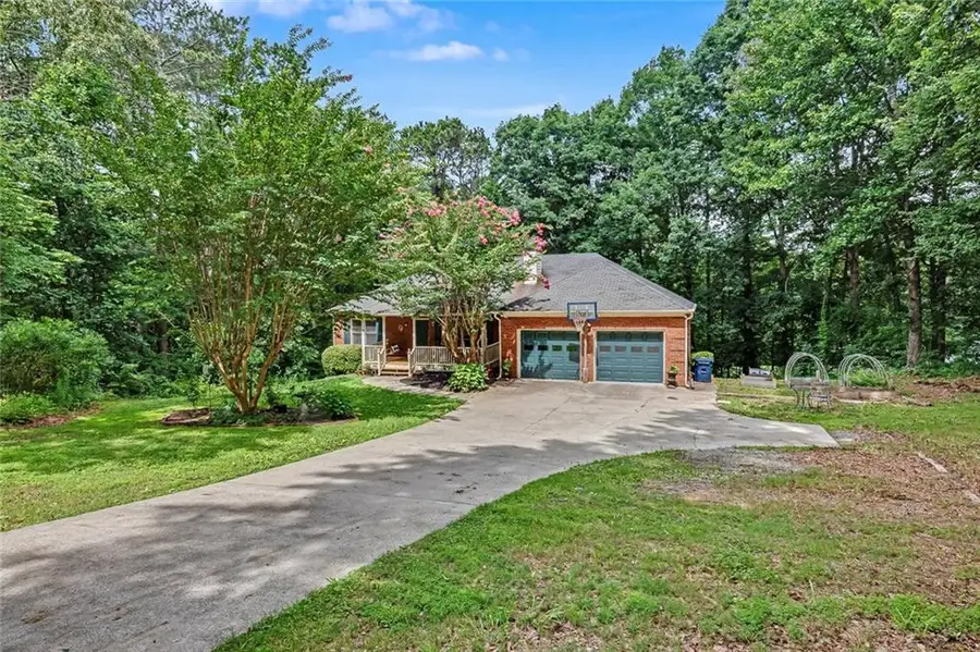 2717 Upper Sweetwater Trail Se, White, GA 30184 - #3