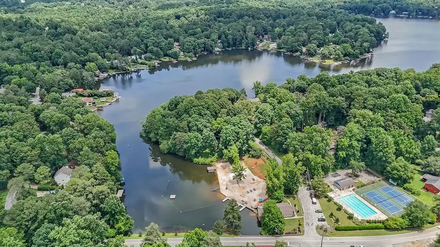 8788 Lake Drive, Snellville, GA 30039 - #2