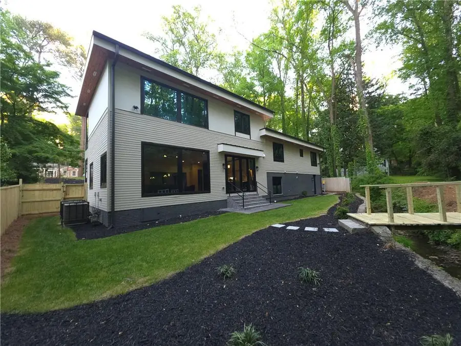 3626 N Stratford Road Ne, Atlanta, GA 30342 - #2