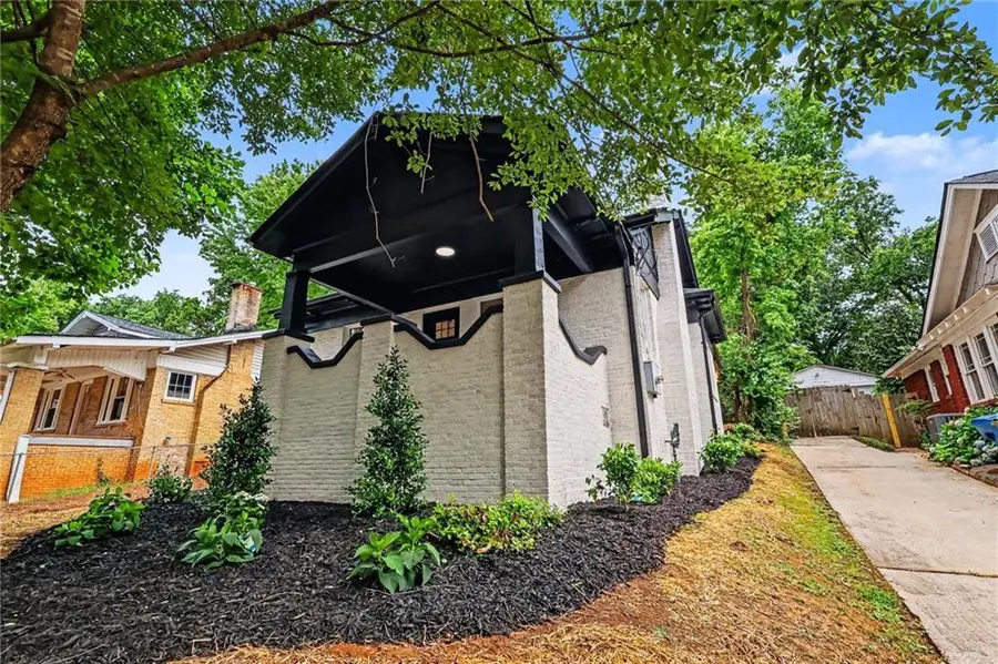1600 Rogers Avenue Sw, Atlanta, GA 30310 - #2