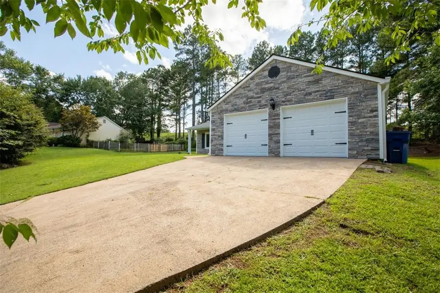 908 River Rock Drive, Woodstock, GA 30188 - #2