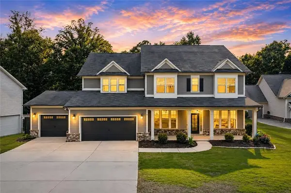 5930 Mountain Laurel Walk, Flowery Branch, GA 30542