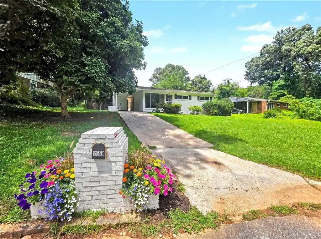 2559 Dale Creek Drive Nw, Atlanta, GA 30318 - #1