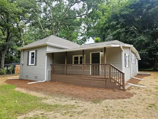 46 Mitchell Street, Carrollton, GA 30117