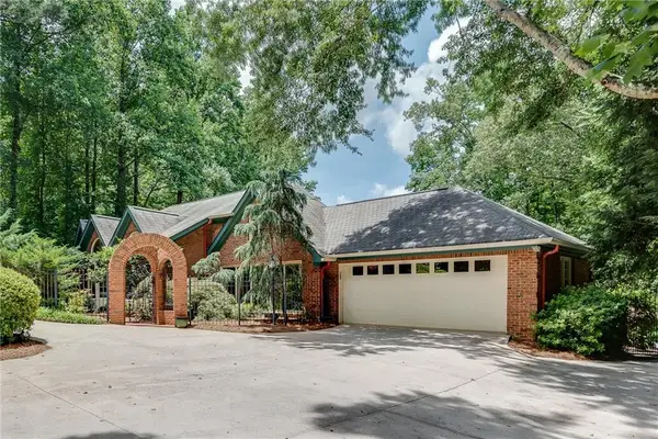 2341 Habersham Drive Sw, Marietta, GA 30064