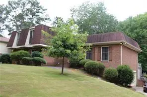 2711 Kenwood Drive, Duluth, GA 30096
