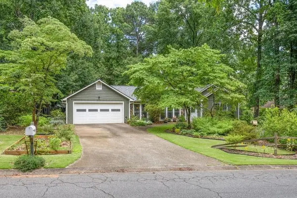 4455 Dunmovin Drive Nw, Kennesaw, GA 30144