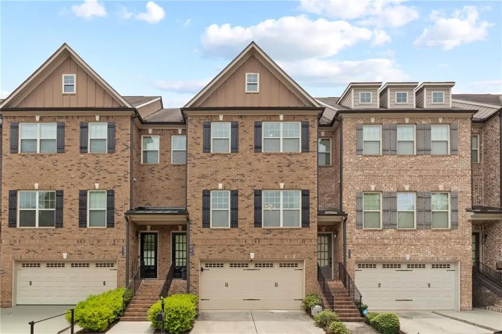 5936 Norfolk Chase Rd, Peachtree Corners, GA 30092 - #1