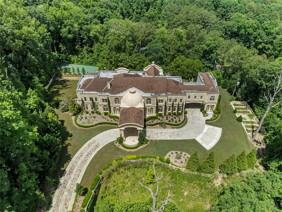 6420 Riverside Drive Nw, Sandy Springs, GA 30328 - #3