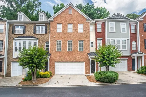 2960 Wintercrest Drive, Atlanta, GA 30360