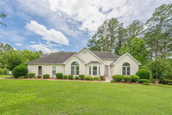 155 Noble Forest Drive, Fayetteville, GA 30215