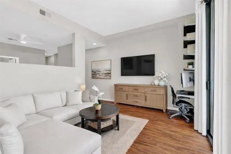 3040 Peachtree Road Nw #1605, Atlanta, GA 30305 - #3