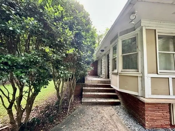 2561 Midway Road, Decatur, GA 30030