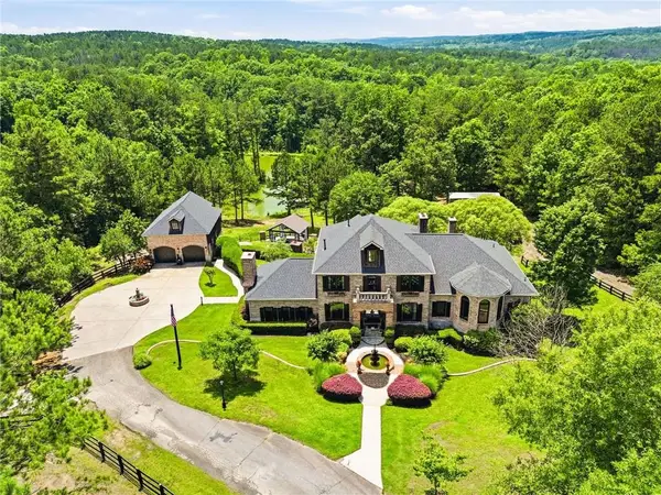 371 Pine Ridge Lane, Dallas, GA 30132