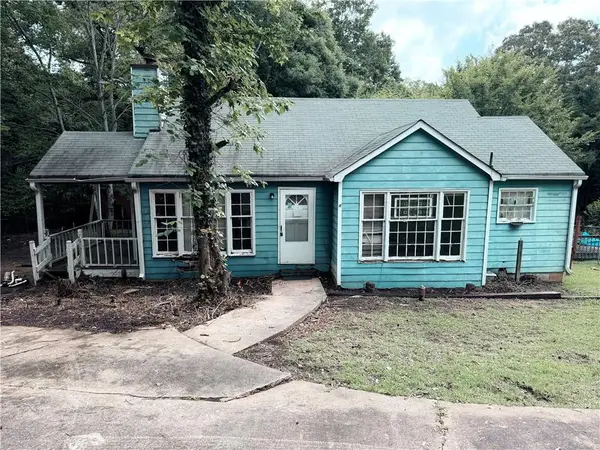 215 Polk Avenue, Dallas, GA 30132