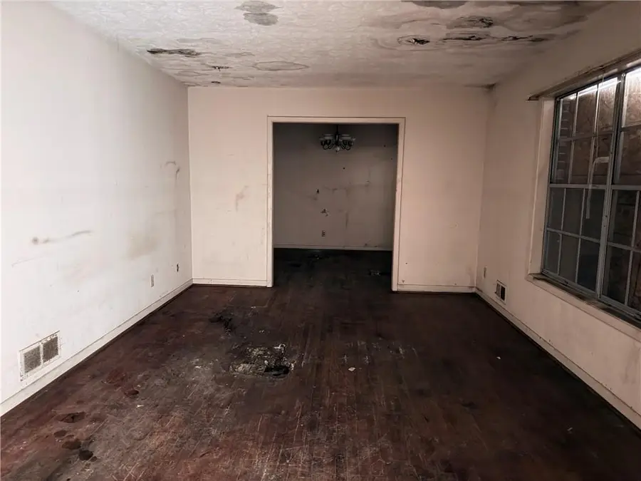 1131 S Deshon Road, Lithonia, GA 30058 - #3