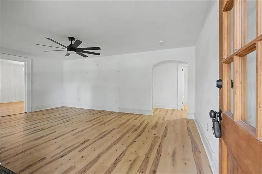 107 W Fairmount Avenue, Cedartown, GA 30125 - #3