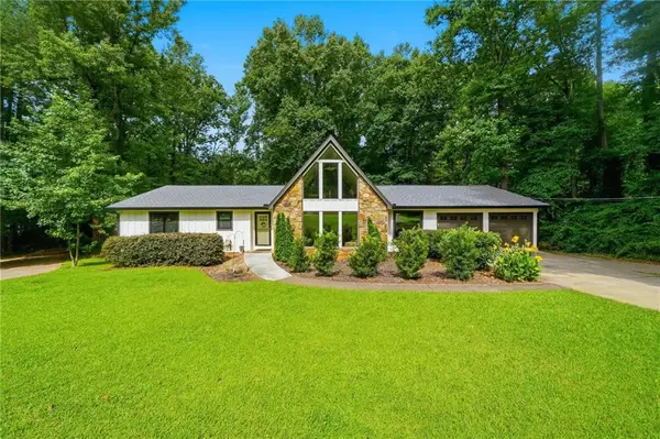 3043 S Meadow Court, Marietta, GA 30062