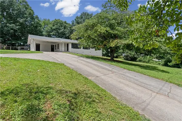 3138 Esther Drive, Gainesville, GA 30504