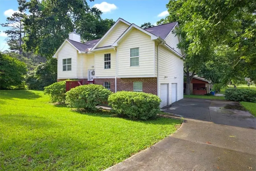 3405 Ravenwood Drive, Atlanta, GA 30349 - #2
