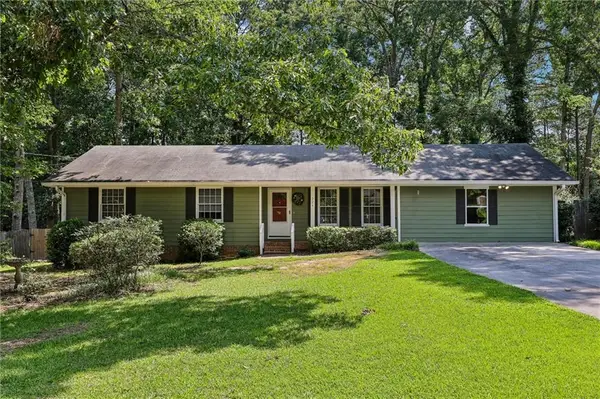 324 Zion Wood Road, Loganville, GA 30052
