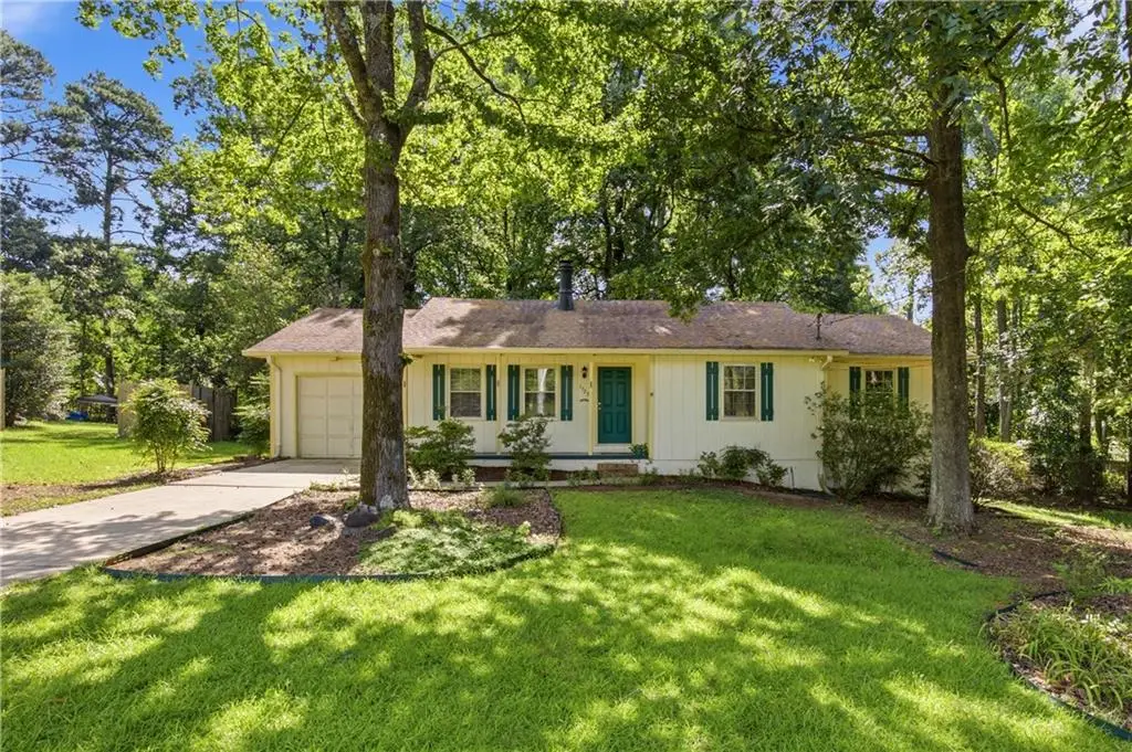 1723 Collins Hill Road, Lawrenceville, GA 30043 - #1