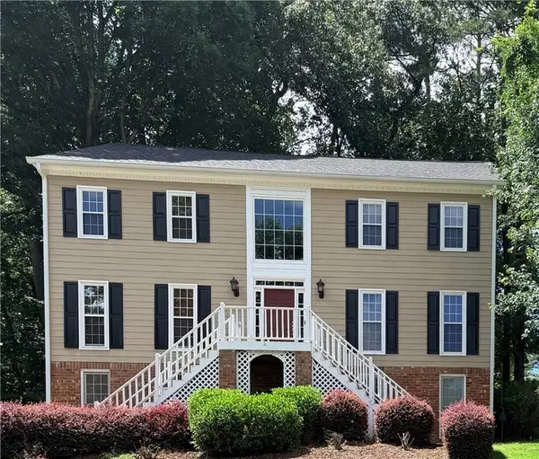 336 Connemara Crossing, Lawrenceville, GA 30044