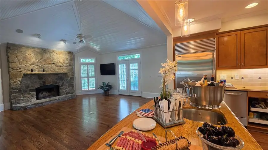 223 Brighton Road Ne, Atlanta, GA 30309 - #2