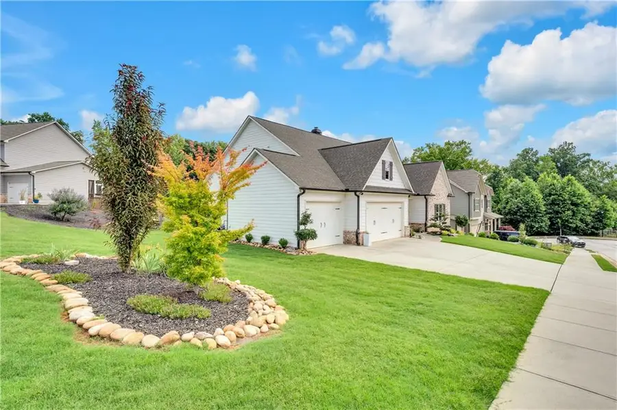 221 Morris Creek Drive, Hoschton, GA 30548 - #2