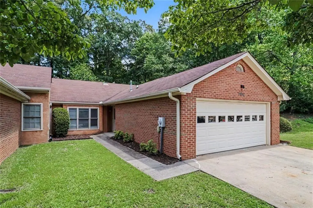 7101 Woodridge Lane, Union City, GA 30291 - #1