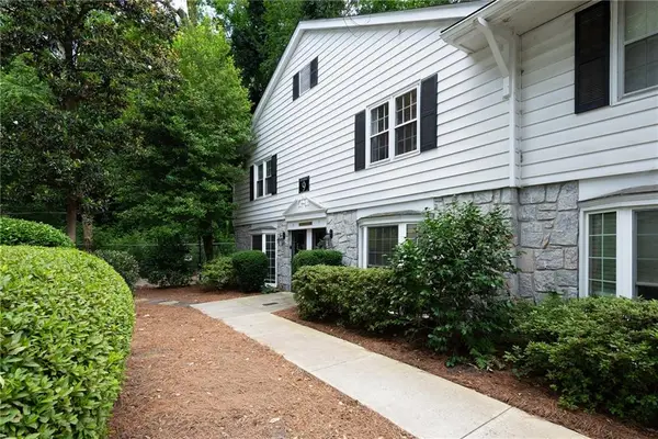 136 Peachtree Memorial Drive Nw #SC7, Atlanta, GA 30309