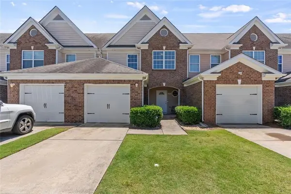 121 Village Drive, Loganville, GA 30052