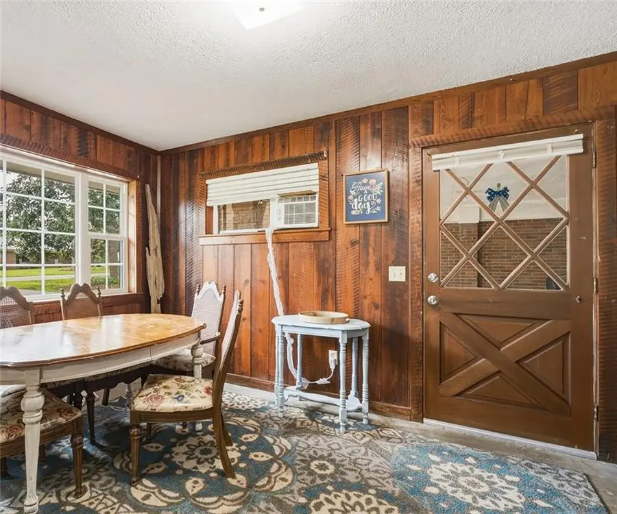 574 S 5th Street, Jesup, GA 31545 - #3