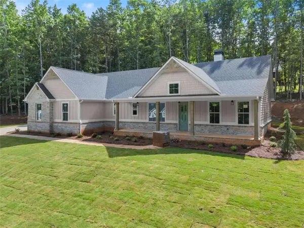 708 Plum Lane, Clarkesville, GA 30523