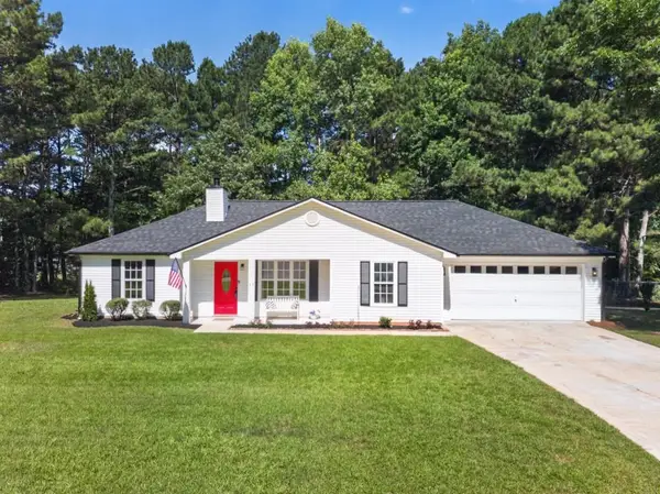 11 Willow Ridge Drive, Hampton, GA 30228
