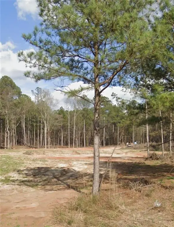 5020 Guthrie Cemetery Road, Loganville, GA 30052