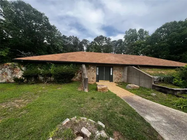 4391 Leola Road, Douglasville, GA 30135
