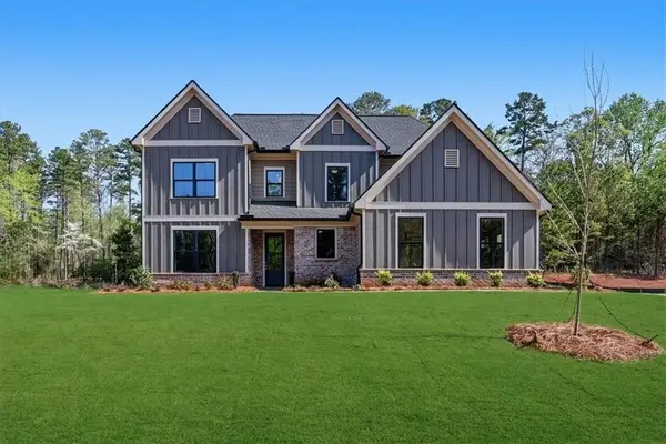 191 Thoroughbred Run, Hoschton, GA 30548