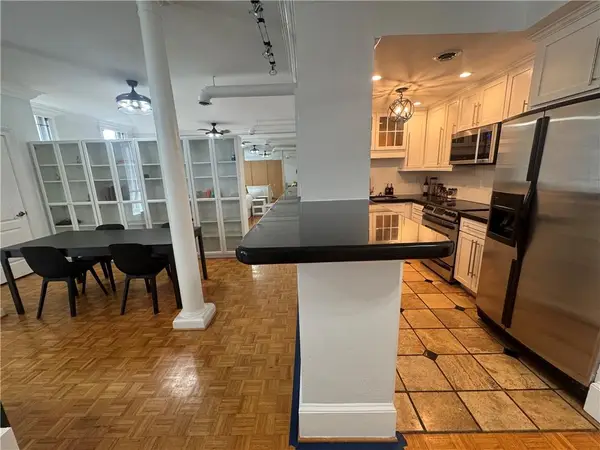 3060 Pharr Court North Nw #613, Atlanta, GA 30305