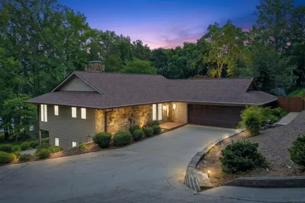 1052 Lakemont Drive, Gainesville, GA 30501