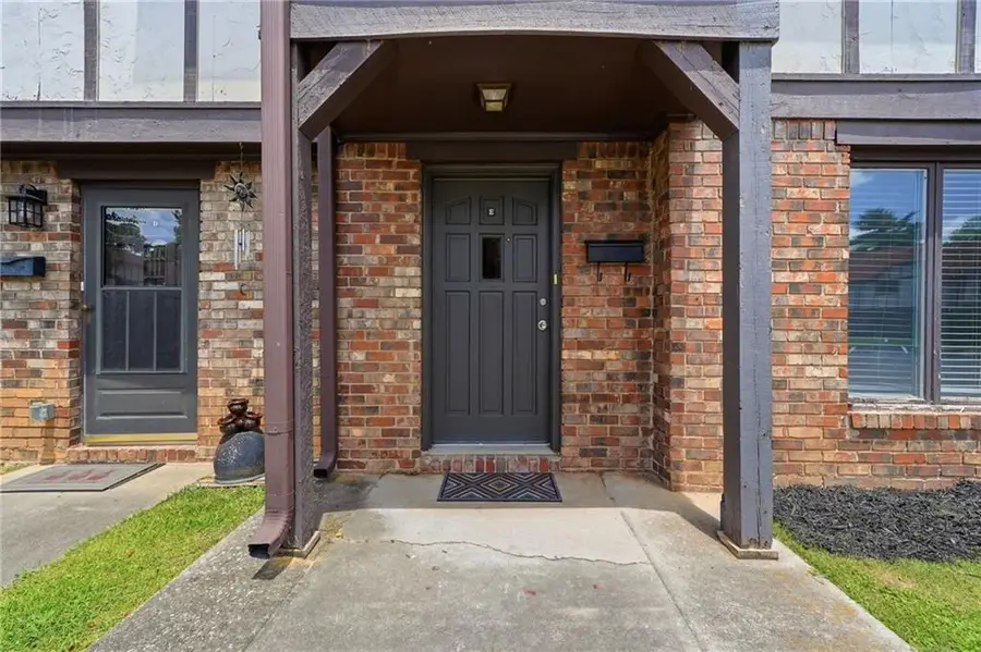 1807 Ashborough Circle Se #E, Marietta, GA 30067 - #2
