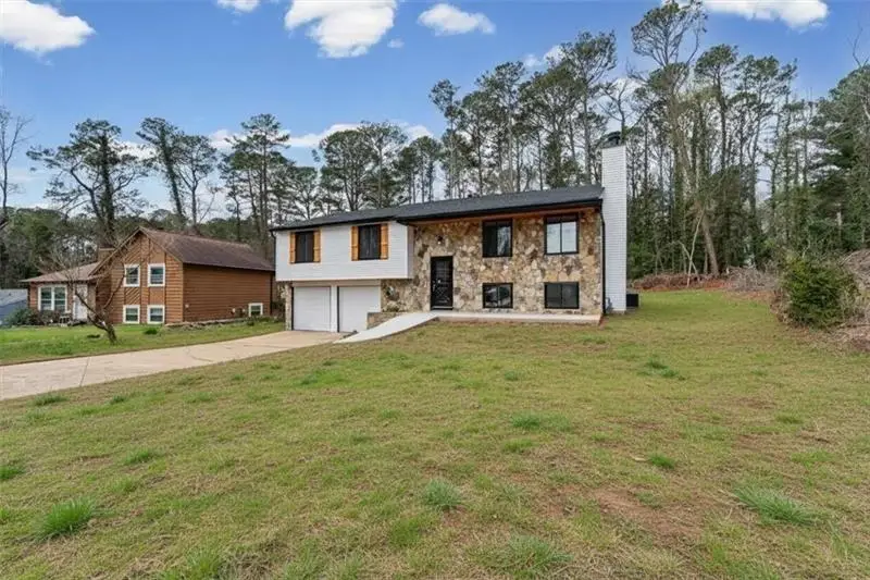 5191 Stone Trace, Stone Mountain, GA 30083 - #2