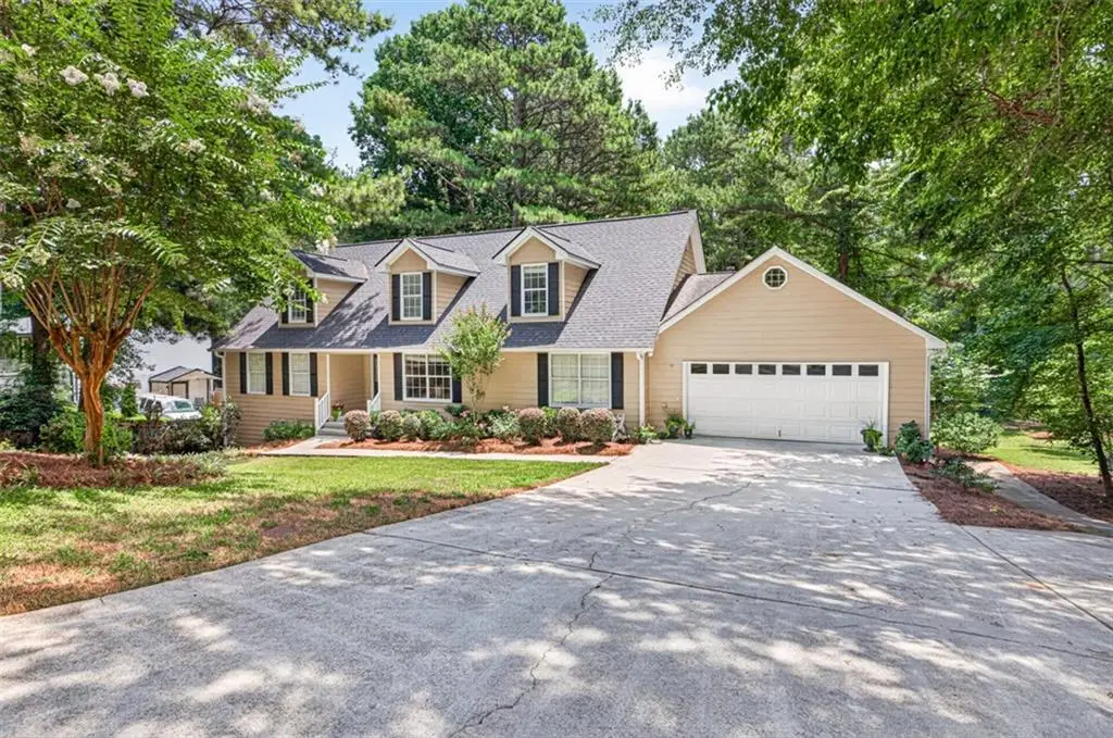 1074 Westchester Drive Sw, Lilburn, GA 30047 - #1