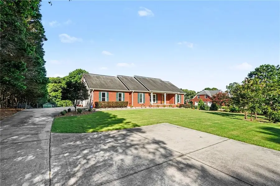 2822 Green Road, Loganville, GA 30052 - #2